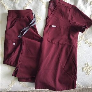 Figs Burgundy Scrub Set, Medium and MP